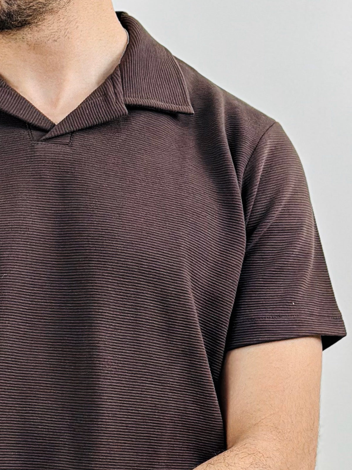HAWYA Micro-Textured Tailored Polo ( Espresso Brown )